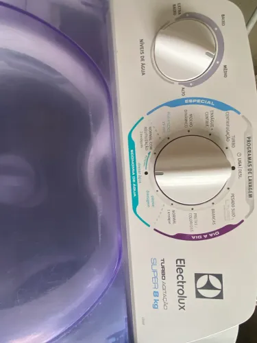 Máquina de lavar roupa 8KG