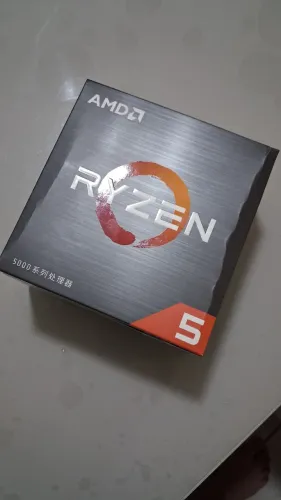 Processador Ryzen 5 5600 (Novo lacrado na caixa)