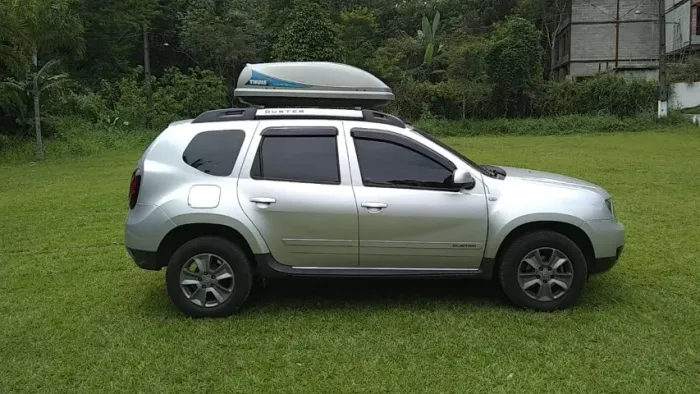 Bagageiro para automóvel marca Thule modelo Ocean 100