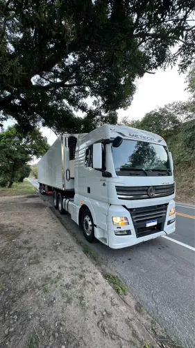 Caminhão Meteor 29520 6x4 Camara fria SB 200 Thermoking toda revisada Gancheira