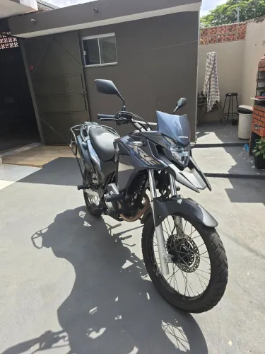 Vende se xre 300 2022