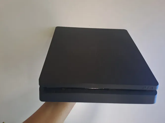 PS4 Slim 1TB Desbloqueado 