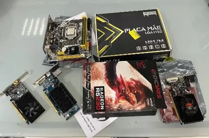 KIT PLACA MÃE/8 GB RAM/PROC INTEL I3 E (3) PLACAS DE VIDEO