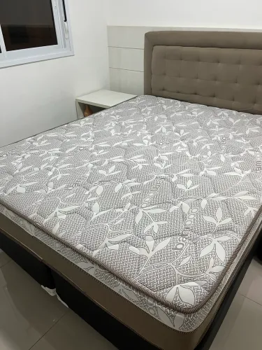 Colchão Queen Sensor Evolution - Muito Conservado
