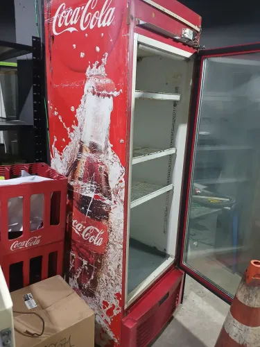 Expositora coca cola