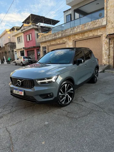 Volvo XC40 XC 40 T-5 Híbrido R-design 1.5 262cv FWD 2021