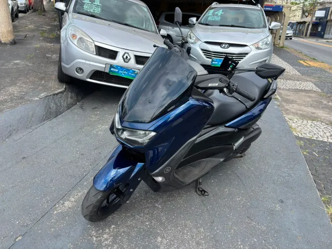 NMAX AUTOMÁTICA