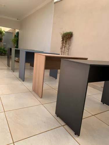Mesa escrivaninha