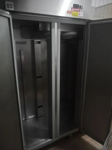 Geladeira Refrigerador Mini Camara Alfatec inox 3 portas , funcionamento excelente , 220v