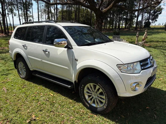 Mitsubishi Pajero Dakar HPE 3.2 4X4 T.I Dies 5P AUT 2014