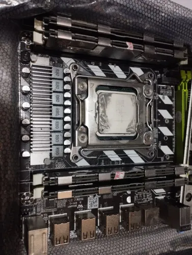 kit placa mae xeon funcionando perfeitamente