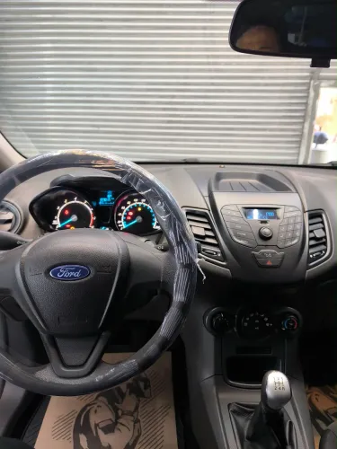 Ford Fiesta 1.5 16V Flex Mec. 5P 2014
