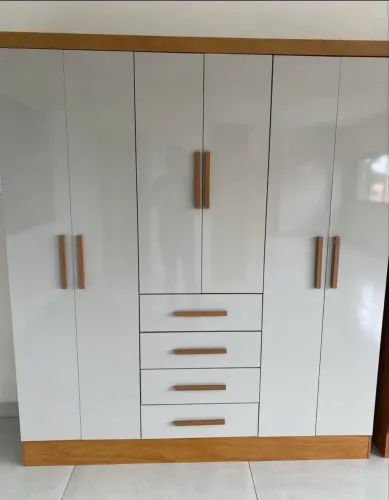 Guarda Roupa Casal 6 Portas 4 Gavetas Mega Oportunidade