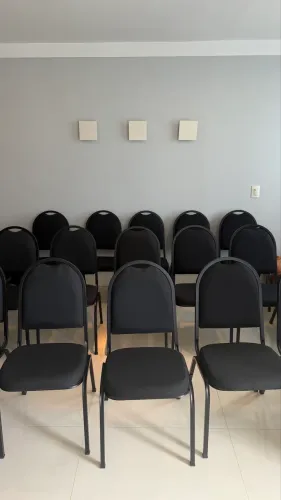 Cadeira Cavaletti tenho 15 unidade
