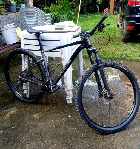 Bicicleta cannondale trail sl 4