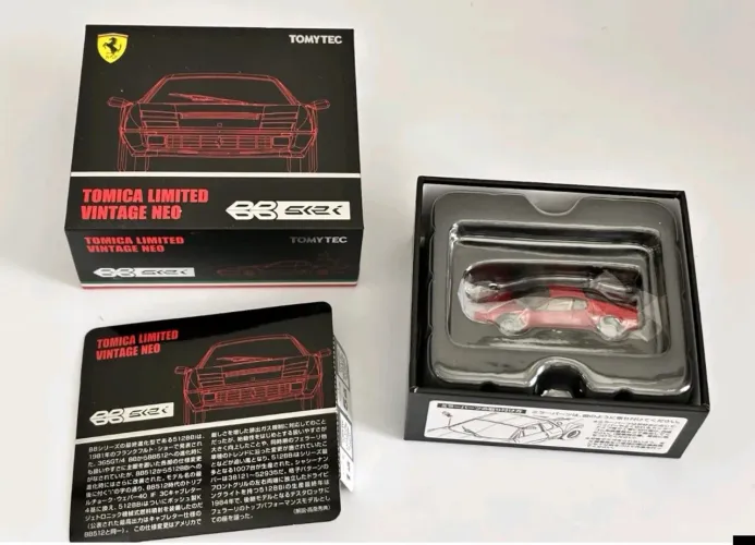 Tomica Limited Vintage Neo Ferrari 512 BBi Vermelho 1:64 TLV Tomytec BB 512i