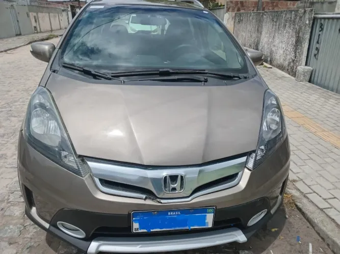 Honda Fit Twist 1.5 Flex 16V 5P Aut. 2014