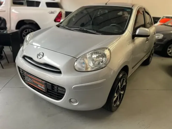 Nissan March S 1.0 16V Flex Fuel 5P 2013