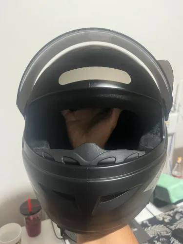 Capacete seminovo