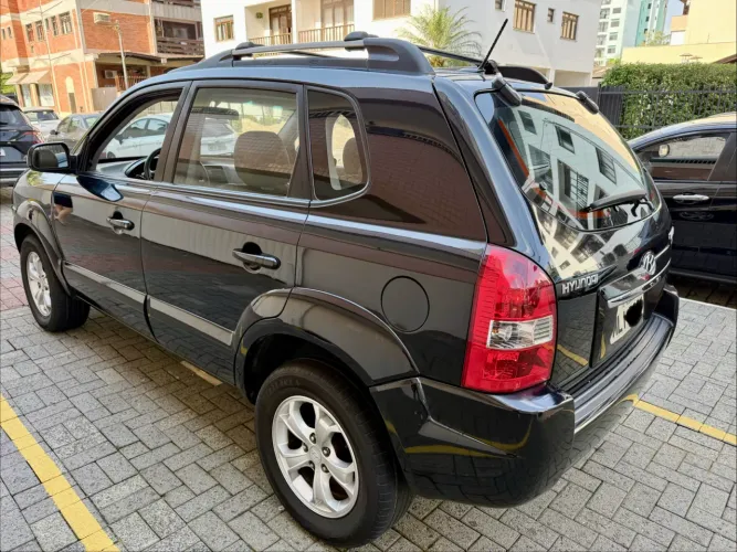 Hyundai Tucson 2.0 16V Aut. 2013