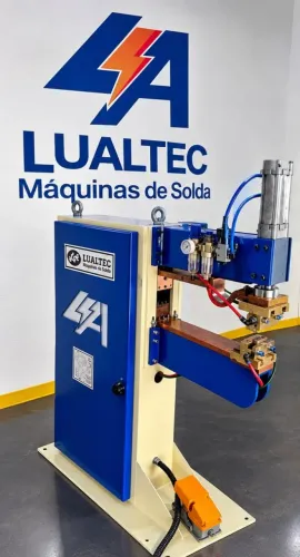 Maquina de solda projeção 50Kva
