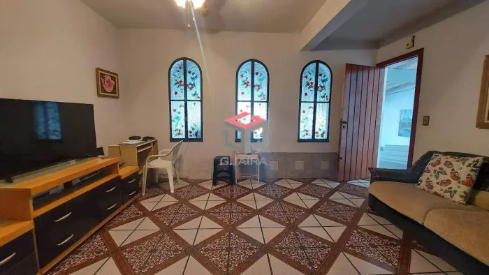 Oportunidade de negócio: 3 casas na Vila Vivaldi