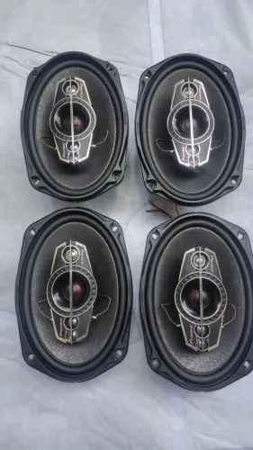 04 alto-falantes 6 x 9 Pioneer 600 W cada em ótimo estado de conservação tuda original