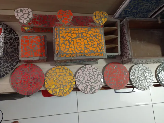 Vendo mosaicos de um artista PCD Cabo frio