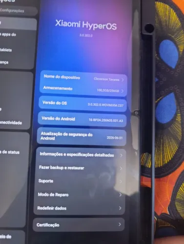 Vendo um tablet novo sem marca de uso.