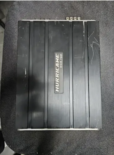 Módulo de Som Hurricane Ha 4.160 640 Watts RMS 2 Ohms 4 Canais
