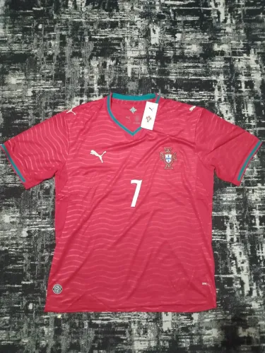 Camisa de Portugal CR7 modelo jogador