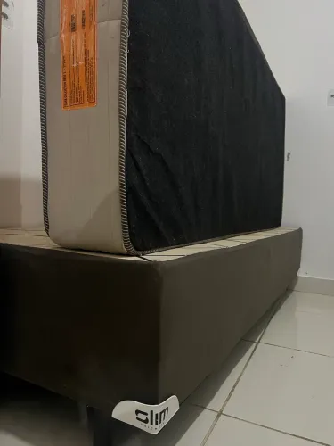 Cama de solteiro completa base e colchão 