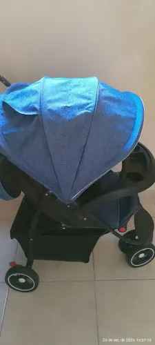 Carrinho de bebê 3 rodas