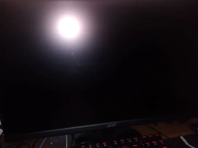 Monitor Acer 23.8 Pol Full HD 1920x1080 180hz