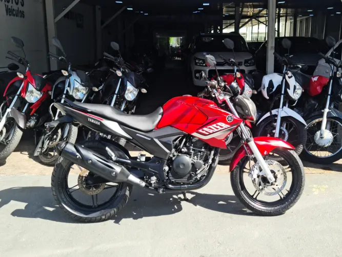YAMAHA FAZER 250 2015 - POTÊNCIA, ECONOMIA E ESTILO!