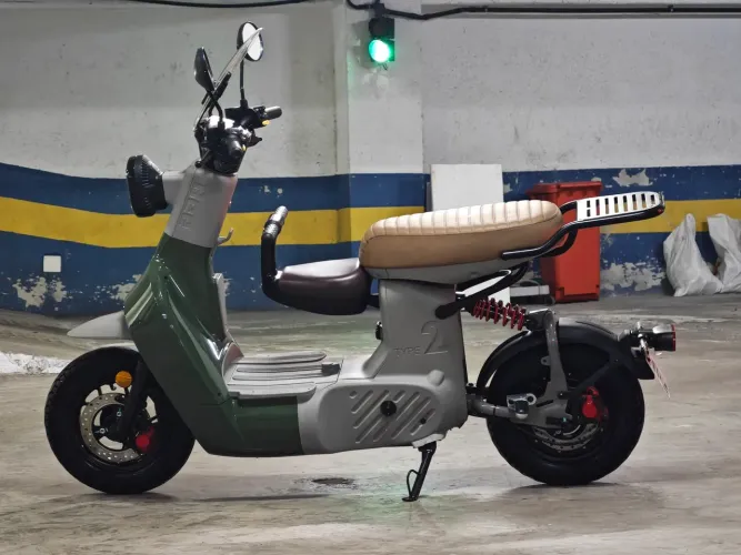 Moto Scooter Elétrica Bee Type 2 Autopropelido