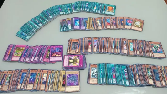 Yu-Gi-Oh! TCG COLEÇÃO DE 570 CARDS ORIGINAIS EM JAPONES! AVULSAS E RARAS TAMBEM ! !