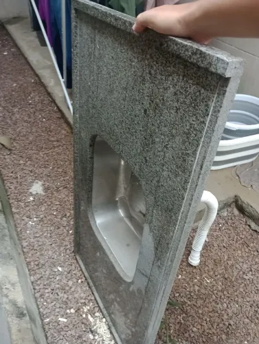 Pia de cozinha e banheiro de granito