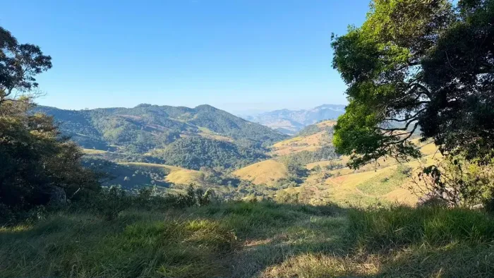 LOTE À VENDA EM CONDOMÍNIO  25.000 m² | GONÇALVES-MG
