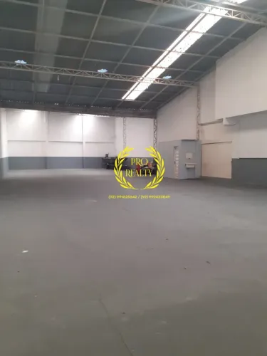 Galpão Próximo a Avenida Noel Nutels 500m²
