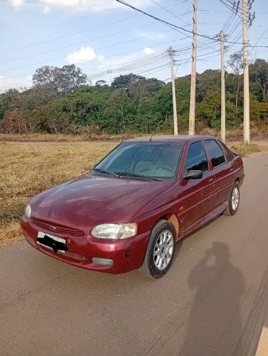 Ford Escort GL 1.8i 16V 4P 1997