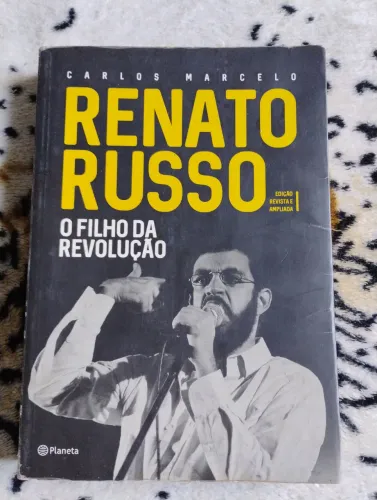 Renato Russo o Filho da Revolução versão ampliada