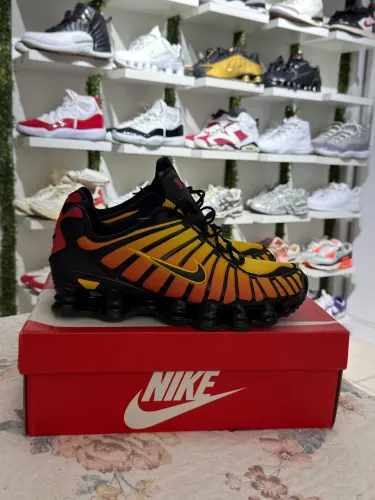 Nike Shox Tl 