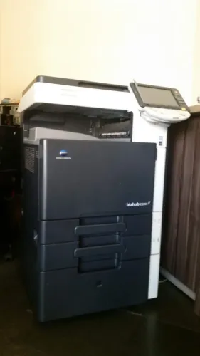 Konica Minolta Bizhub C280 Funcionando - R$1.500,00 Ideal para Peças