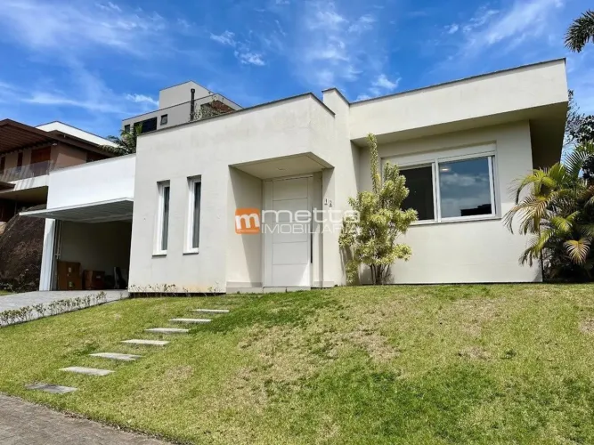 Casa de Condomínio em condomínio à Venda em Cacupé, Florianópolis - SC