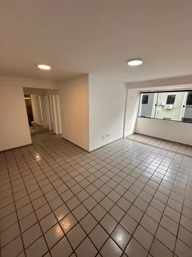 Apartamento de 3 quartos no bessa