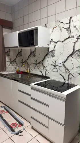 Apartamento 2/4 no centro mobiliado