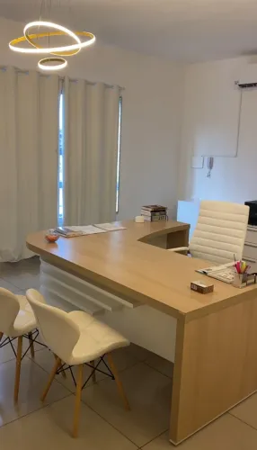 Mesa presidente escritório