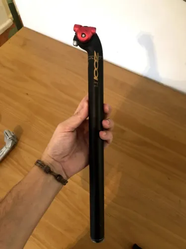 Canote de Alumínio Zoom 27.2mm - Preto/Dourado/Vermelho