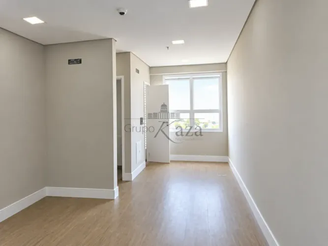 Sala Comercial - Jacareí - Centro - Comercial Boulevard Jacareí Office Mall - 26m²
